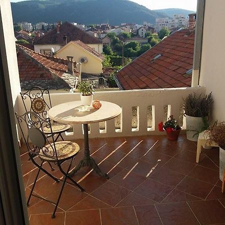 Apartments & Rooms Little Rock Mostar Esterno foto