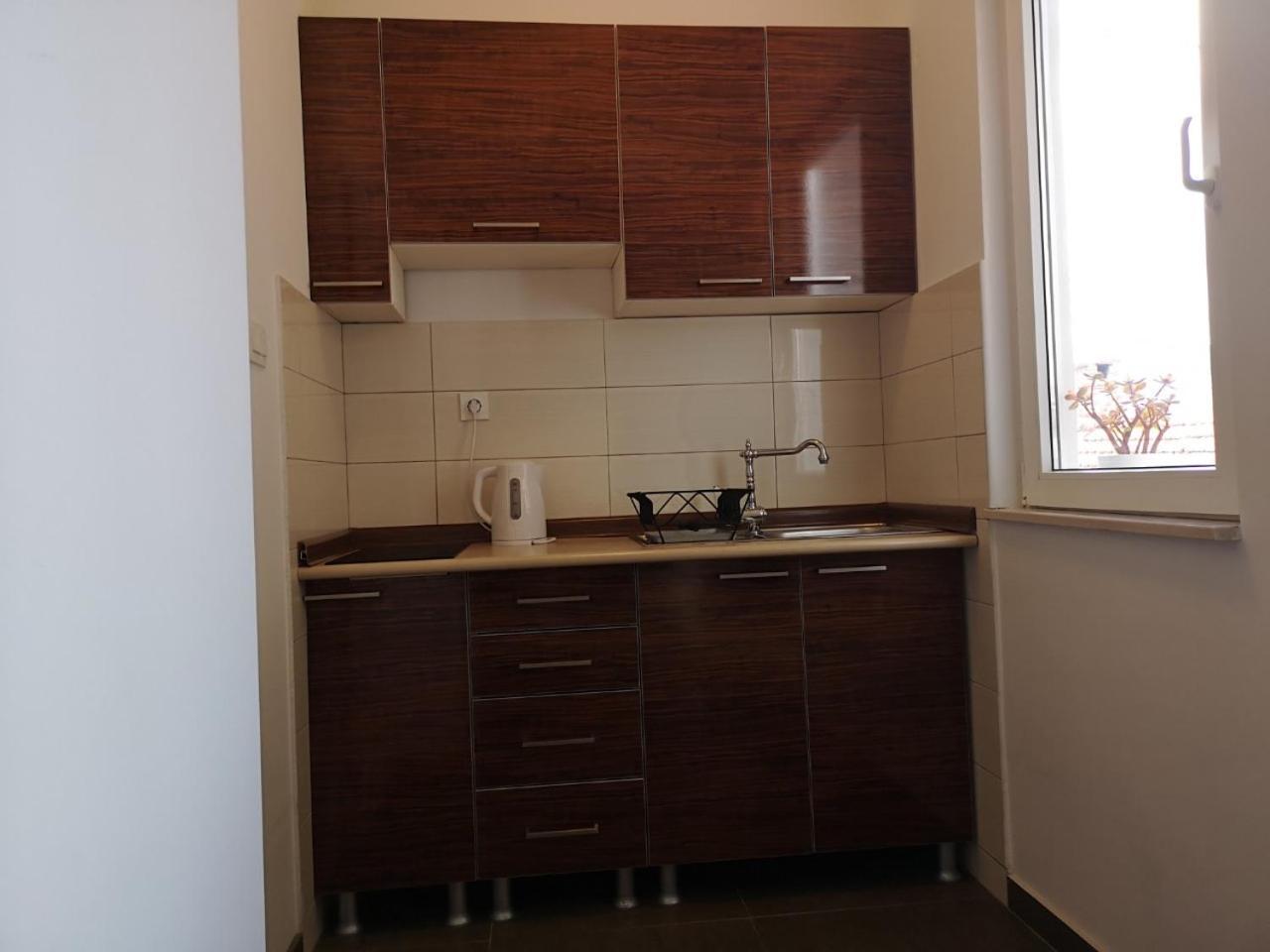 Apartments & Rooms Little Rock Mostar Esterno foto
